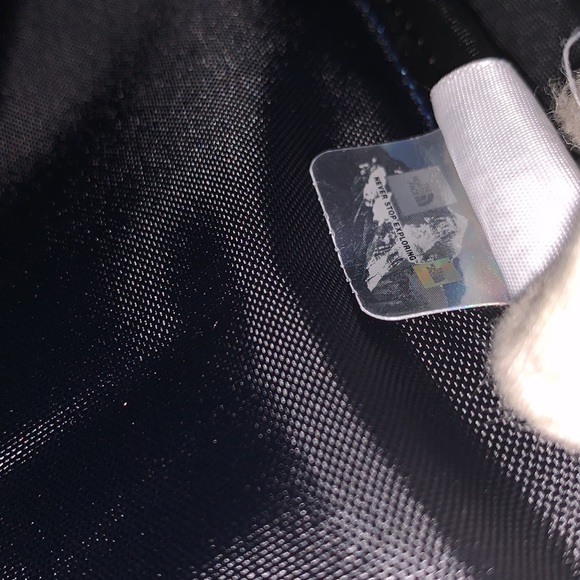 NWT The North Face Explore Fusebox Daypack - Large - Picture 15 of 15